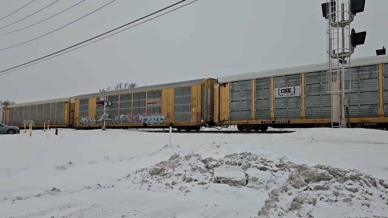 CPKC 3231 and NS 266