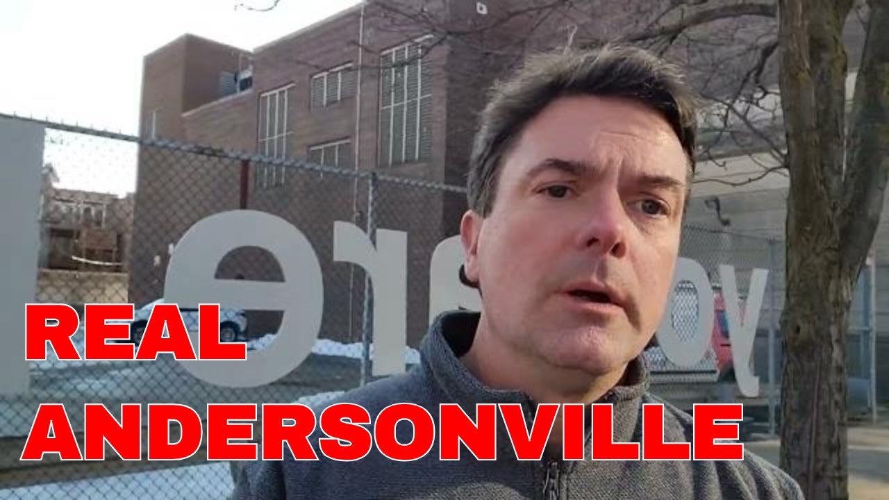 Chicago's Andersonville neighborhood: the real deal.