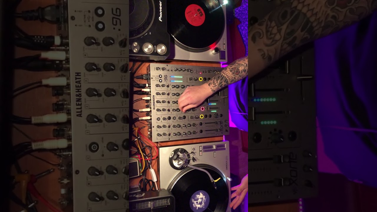 Desde el Cerrato Palentino, disfrutamos del vinilo.