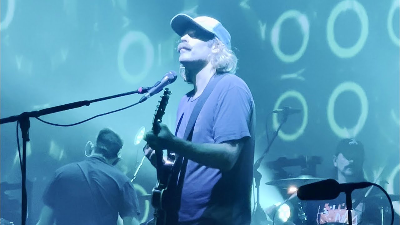 Slowdive 31-03-2025 Utrecht Tivoli Vredenburg