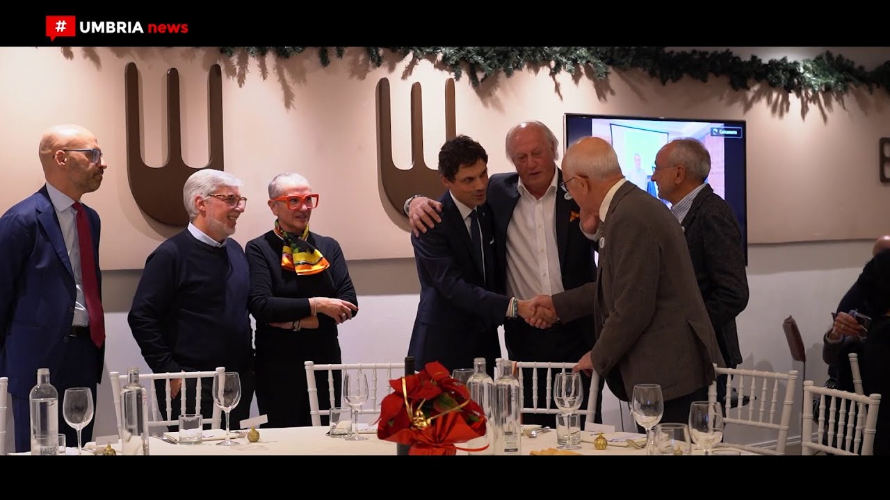 Cena di Natale per l&rsquo;associazione Aronc - Amici della radioterapia e oncologia clinica [UMBRIAnews]