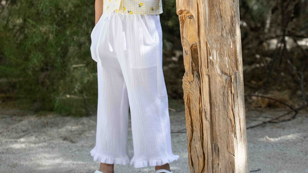 Pantalón blanco de bambula. REVISTA PATRONES INFANTILES nº 30