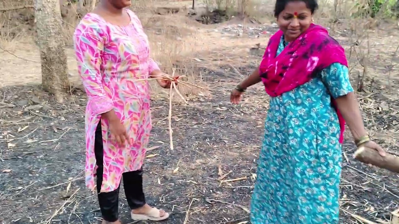 गॅस मिळूपर्यंत रोज जळणारा //गरम पाण्याने आंघोळ करायचे तर जवळ करा #vlog 