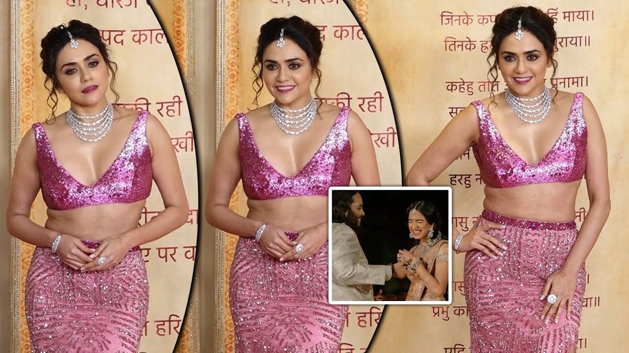 Amruta Khanvilkar Turn Heads In Shimmery Fishtail Attire | Anant-Radhika's Aashirwad Ceremony
