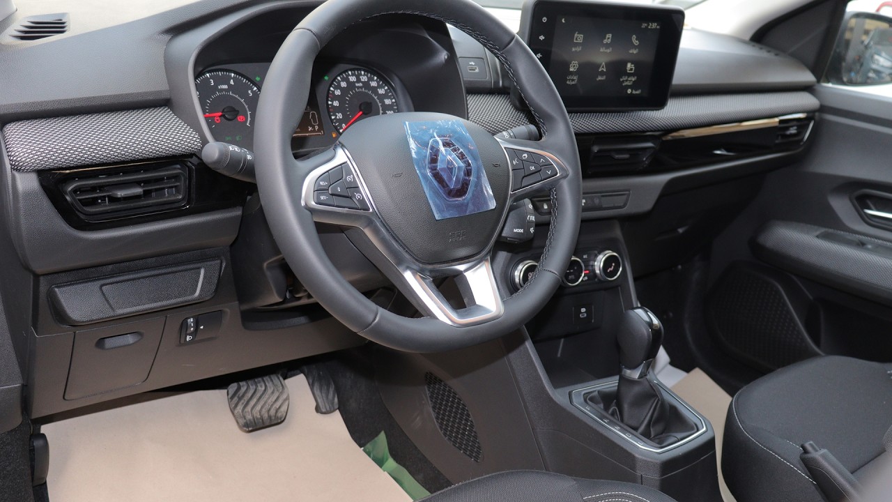 رينو تاليانت 2026 اعلى فئة لون رمادي Renault Taliant Techno