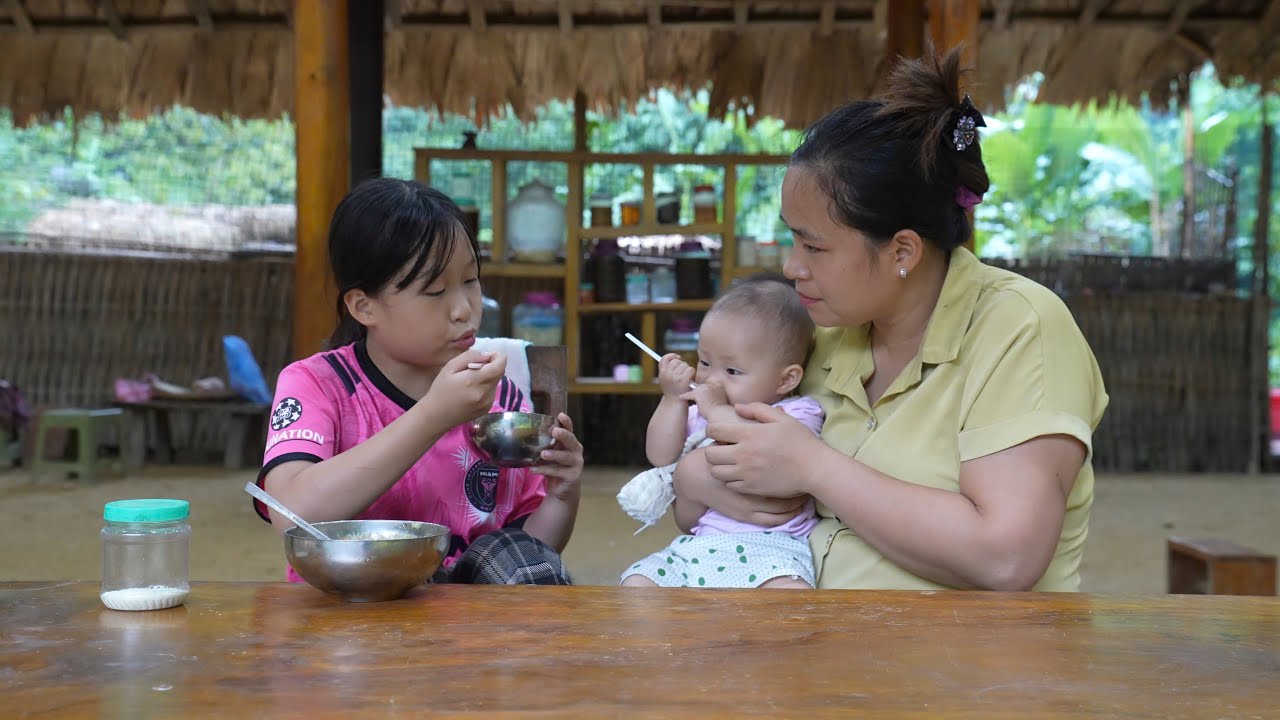 Cook Porridge For Bella - Gardening - Harvest Wild Fruits For Pigs To Eat | Lý Thị Ca