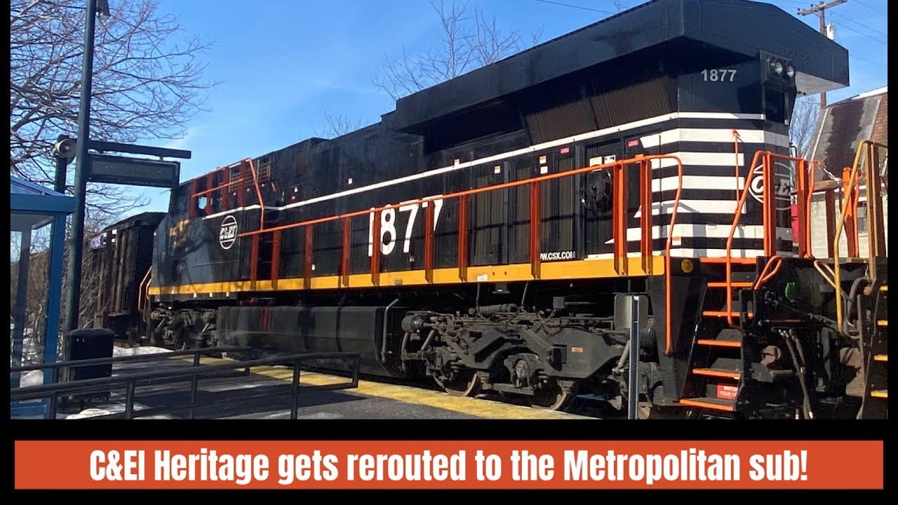 CSX C&EI Heritage serves as a Mid DPU on C782 @ Boyds