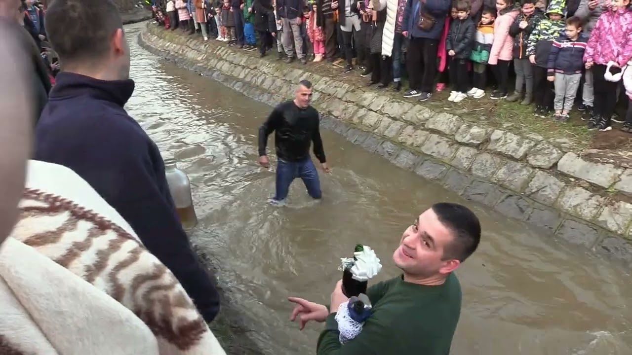 Kupanje krsta u Donje Vranje  19012024