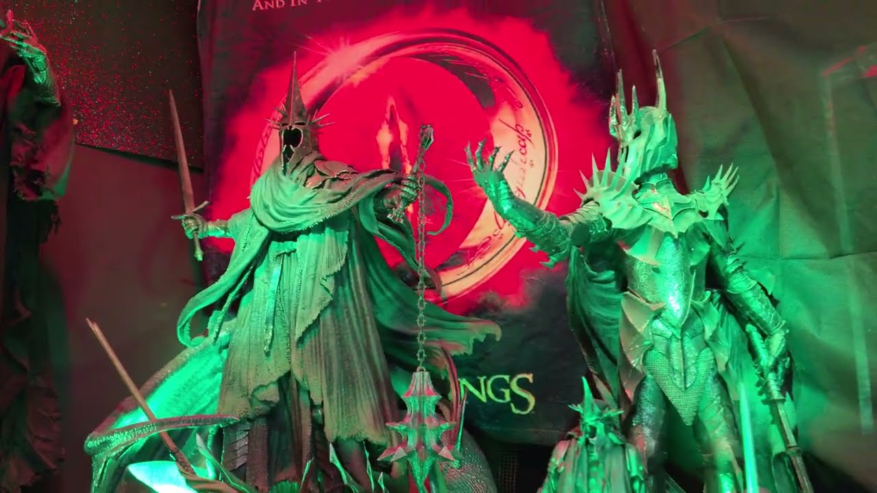 SAURON 37 