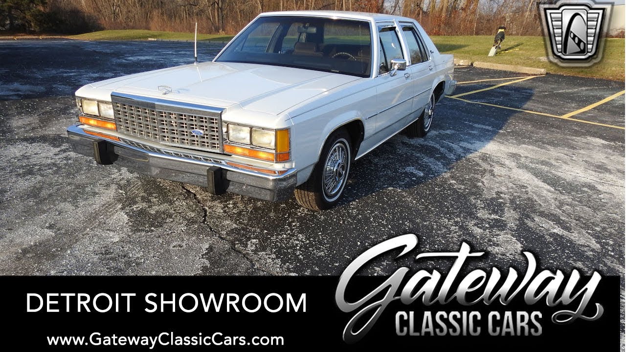 1986 Ford LTD Crown Victoria Gateway Classic Cars Detroit #1920 DET