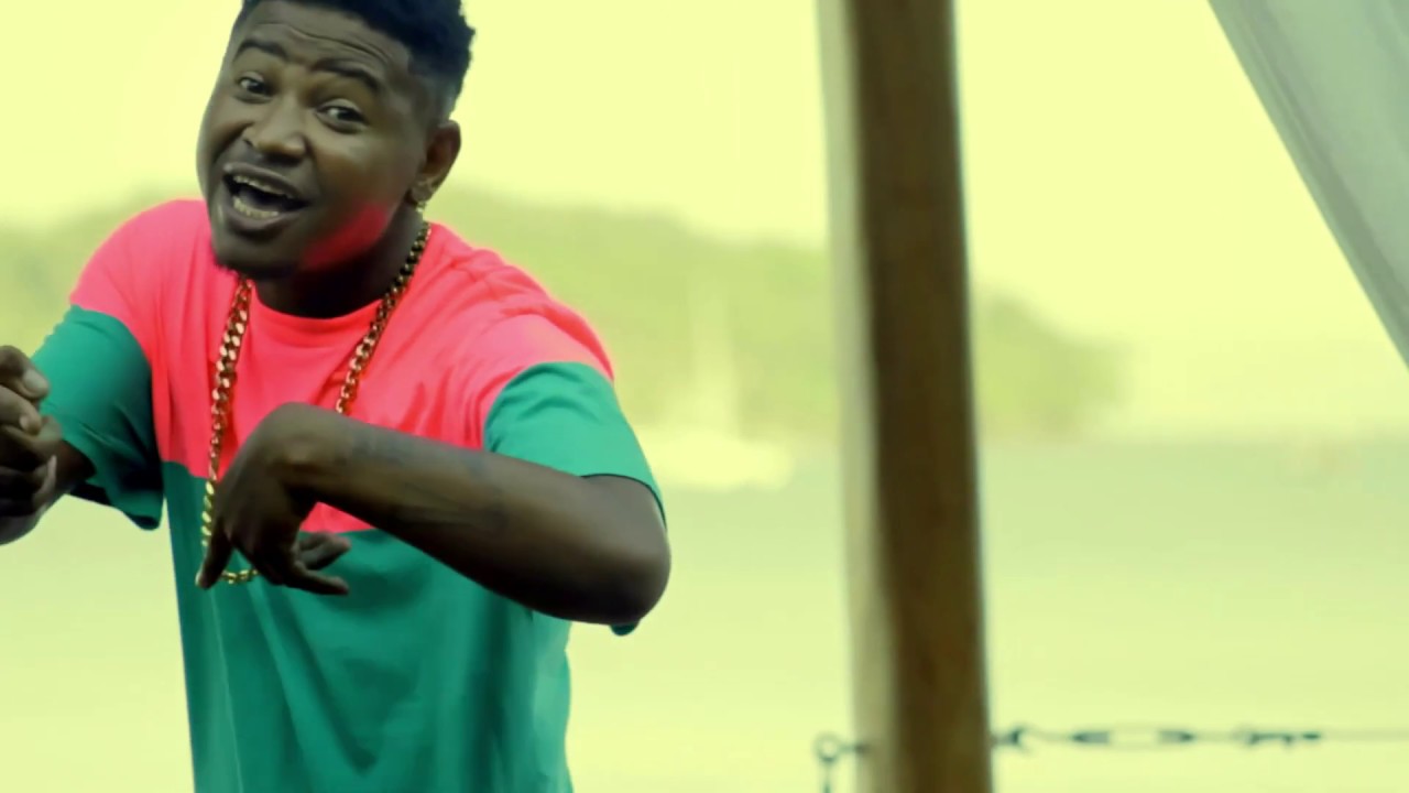 BIG MJ - Ambelako (Clip Officiel Mazava LÖHA)