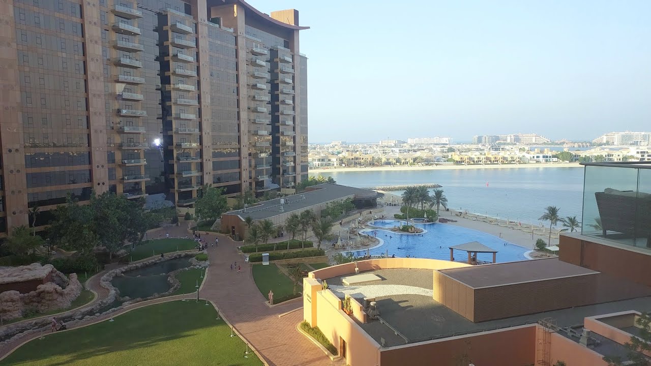 3 Bedrooms Apartment at Amber Tiara Residence.