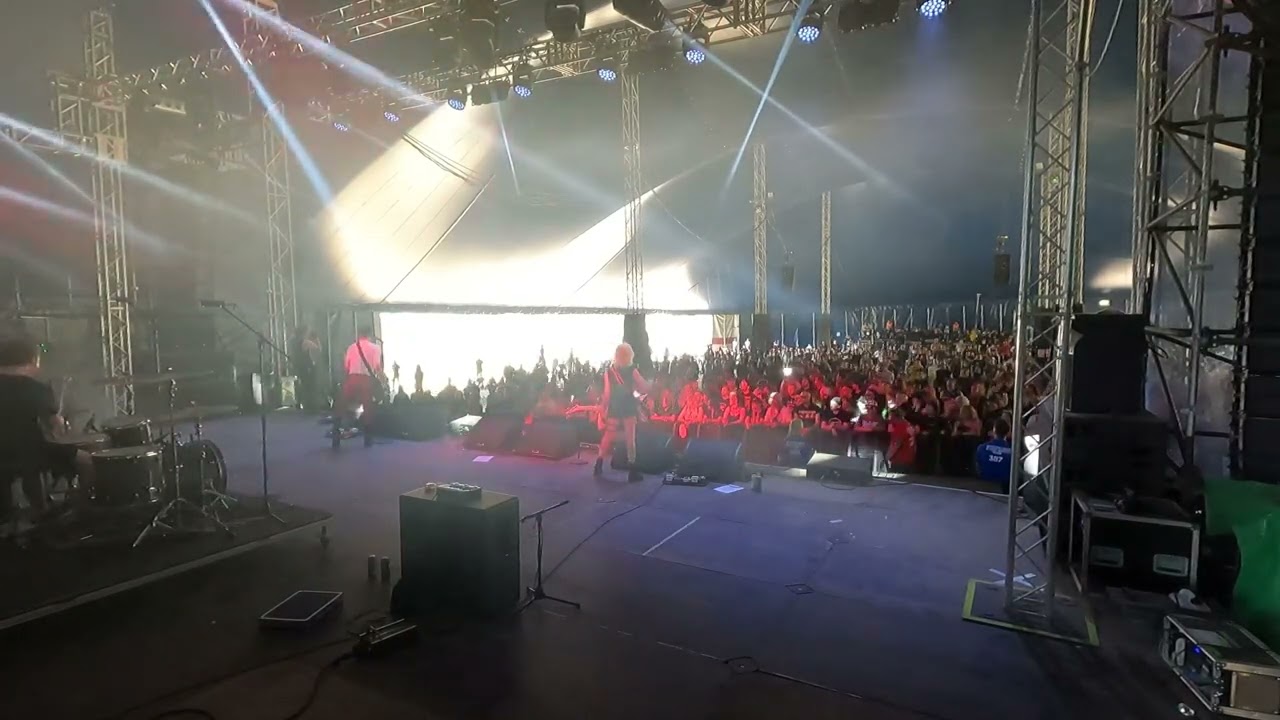 CRASHFACE- Molotov Smile LIVE at Download2023