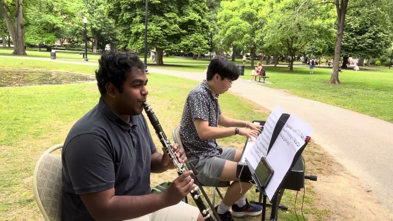 Arrangement of &ldquo;Dolphin Shoals&rdquo; by Atsuko Asahi, Busking in Boston Public Garden