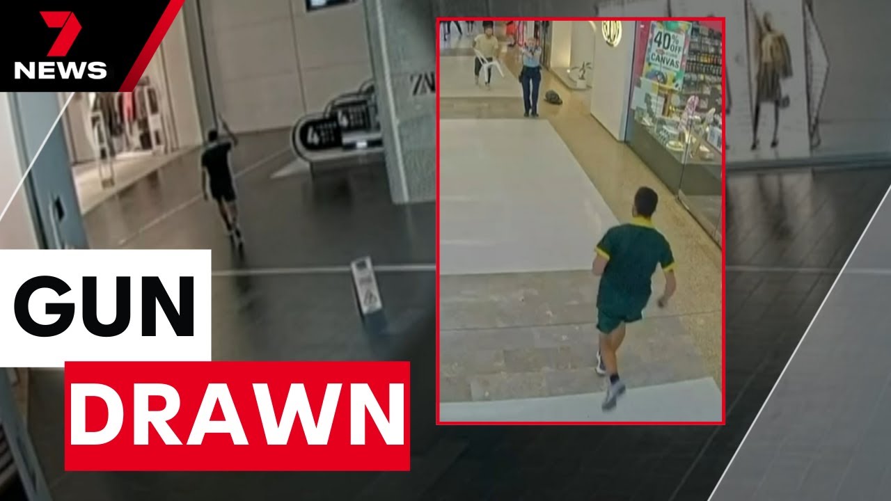 CCTV shows moment Inspector Amy Scott drew her gun during Westfield Bondi Junction attack | 7NEWS