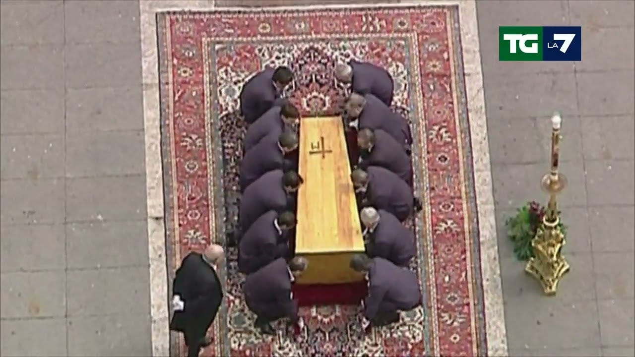 Cosa succede quando muore il Papa?: il rituale completo e le novità introdotte da Papa Francesco