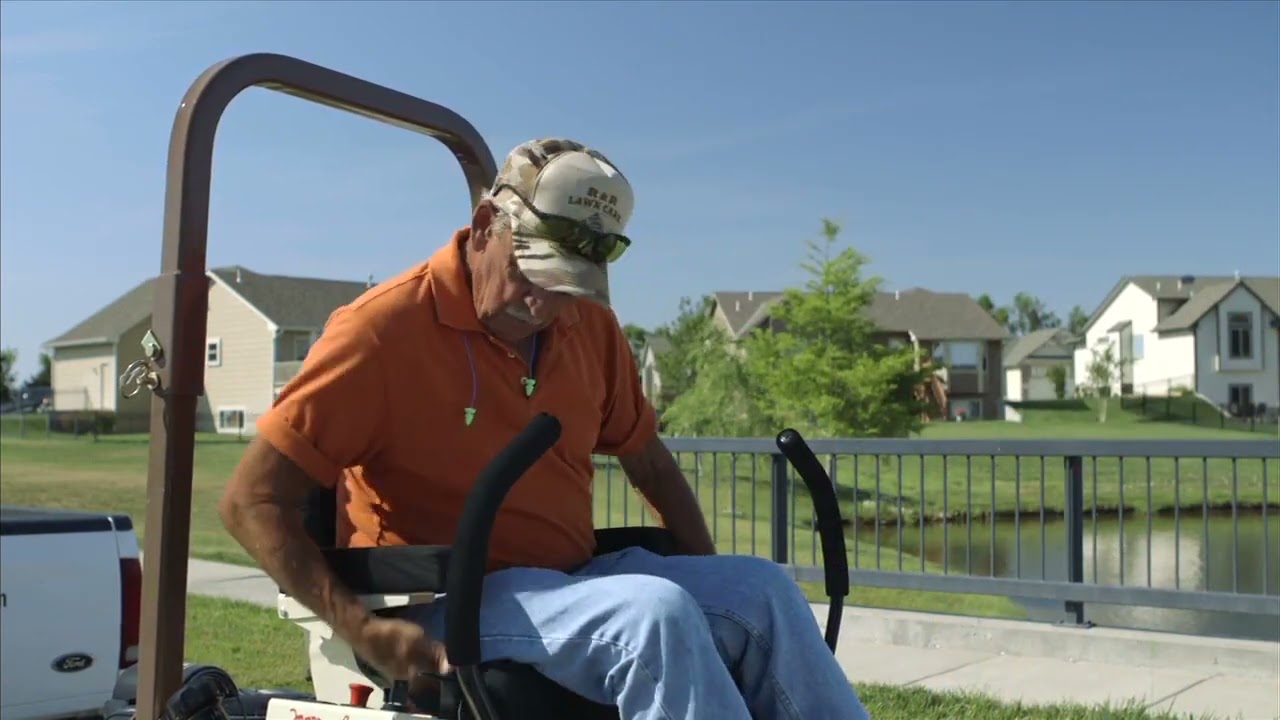 Operación & Seguridad | Operación de su Grasshopper Mower [Español]