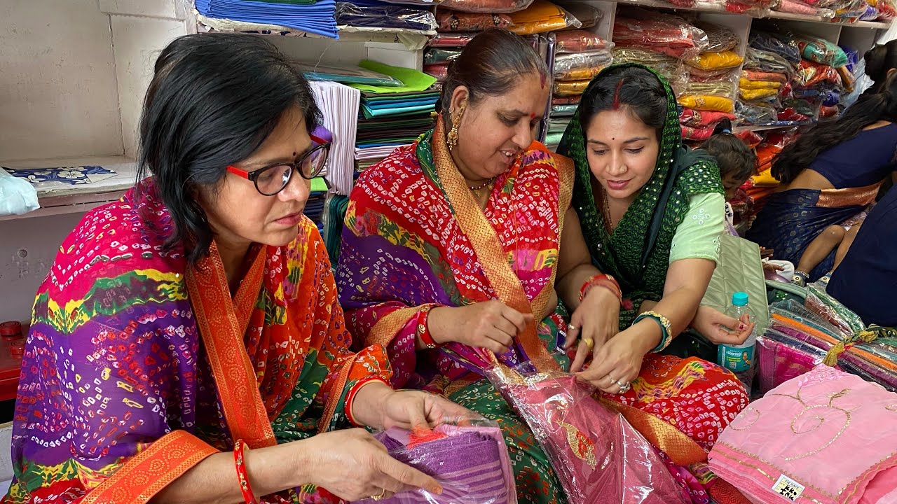 Lo ji ek shadi se free hue to dusri ki taiyari shuru 🙈| bhabi | shopping | Lehenga by komal soni