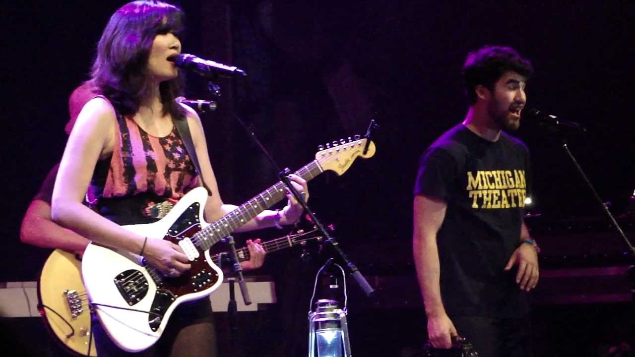 Skin & Bones - Charlene Kaye & Darren Criss - Apocalyptour, Los Angeles (May 24, 2012) [1080p HD]