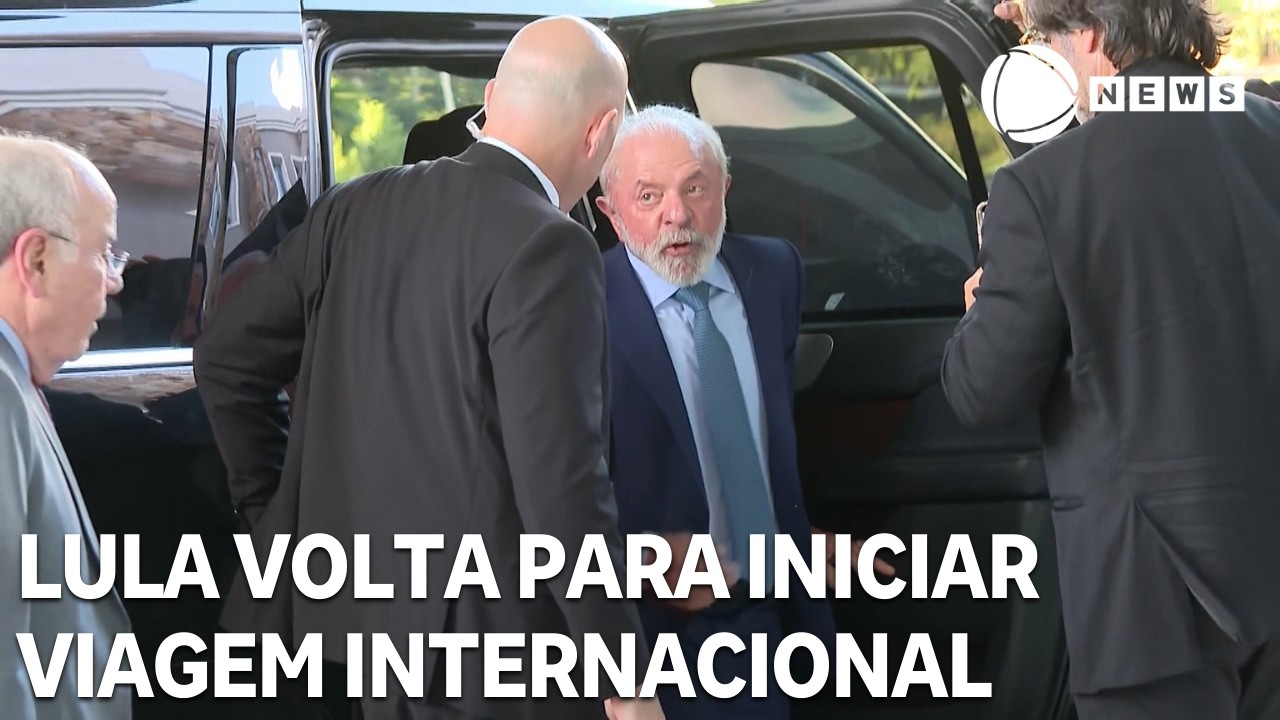 Lula volta a Brasília para iniciar viagem internacional