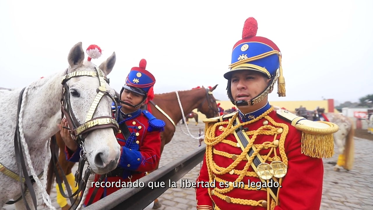 H&uacute;sares de Jun&iacute;n - #ElPer&uacute;QueConstruimos
