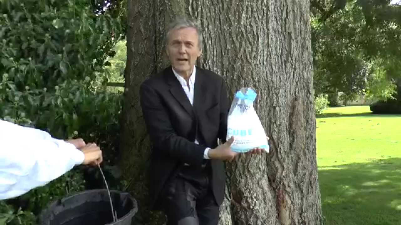 Anthony Head ALS Ice Bucket Challenge