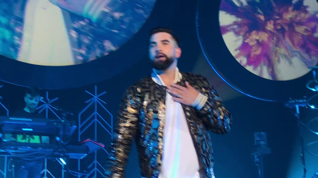 21 - Pour Oublier - Kendji Girac - Brest Arena 26.04.2019