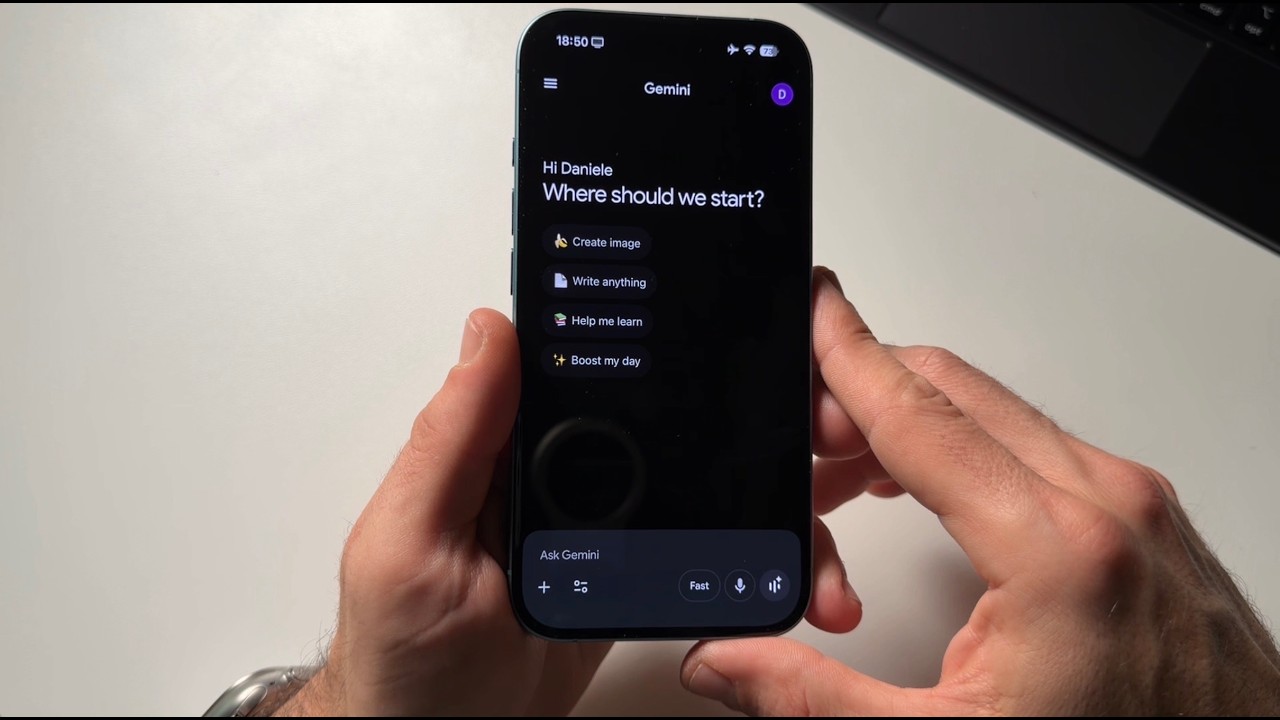 Siri switches to Gemini