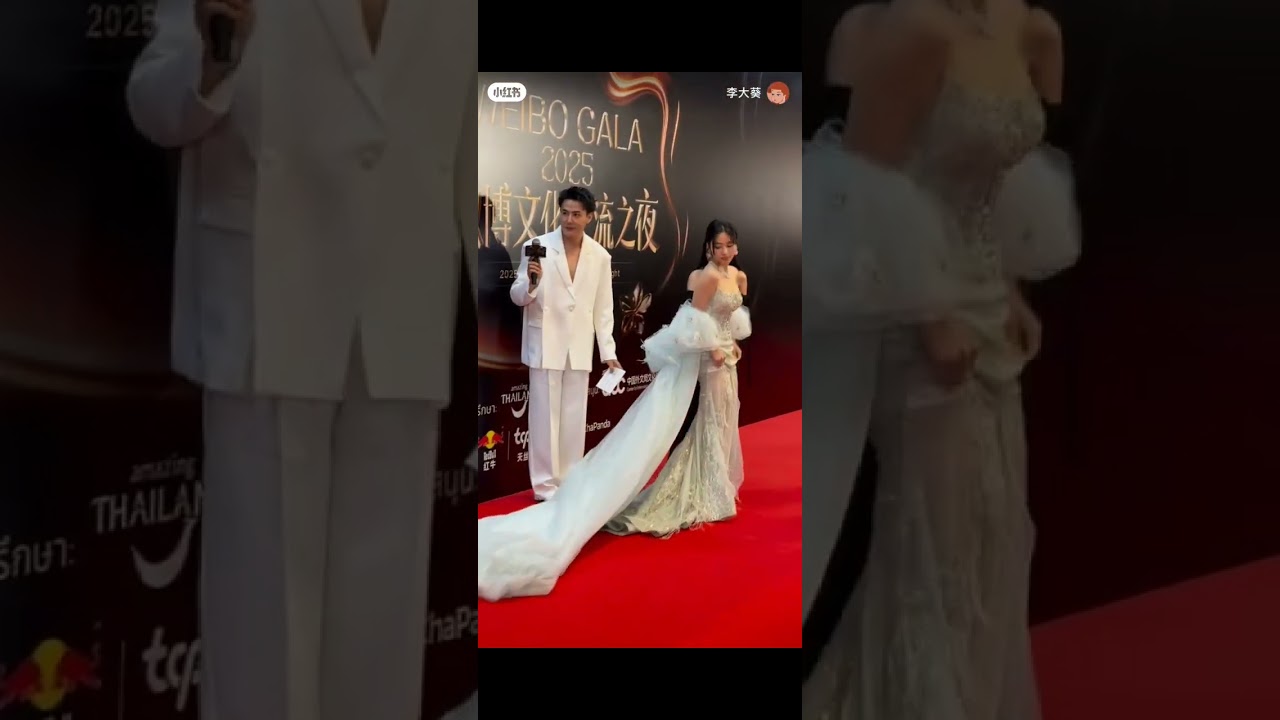Shen Yue Weibo Gala 2025 Red Carpet #shenyue #mooncakes #yueyue #shenyueyeah #ShenYueWeiboGala