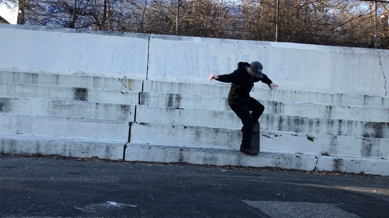 Skating the middle of a ledge