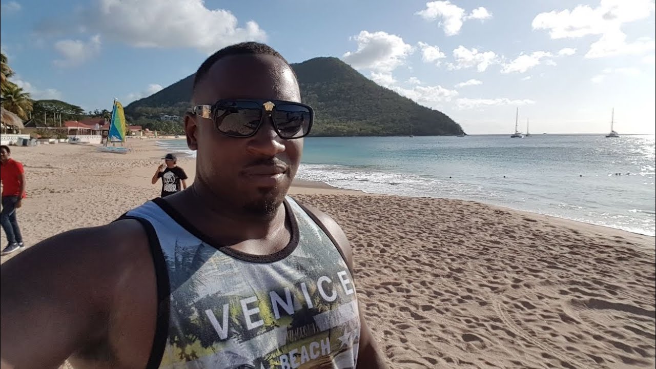 how cassava bread is made #stlucia #holidayreview part2 #caribbean #foodblogger #foodreview