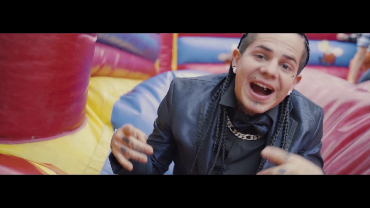 SIENTO CHIDO SER PAP&Aacute; // &bull;MANIAKO&bull; // VIDEO OFICIAL