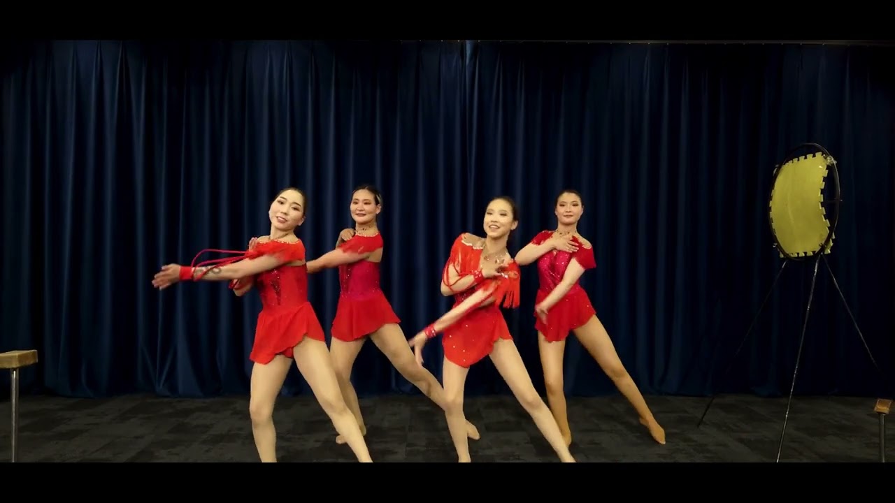 Contortion (Mongolian New Circus Center)