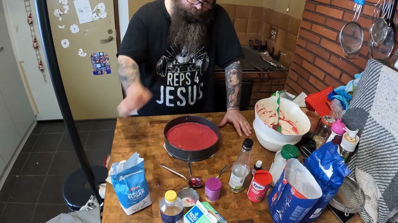 Ystävänpäivän Red Velvet -kakku ❤️ Helppo ja mehukas