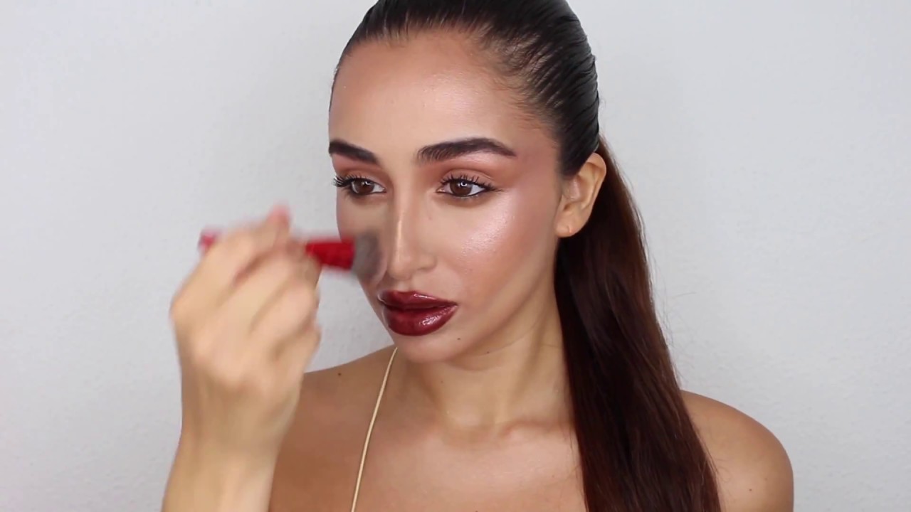 SUPER GLOWY & METALLIC MAKEUP