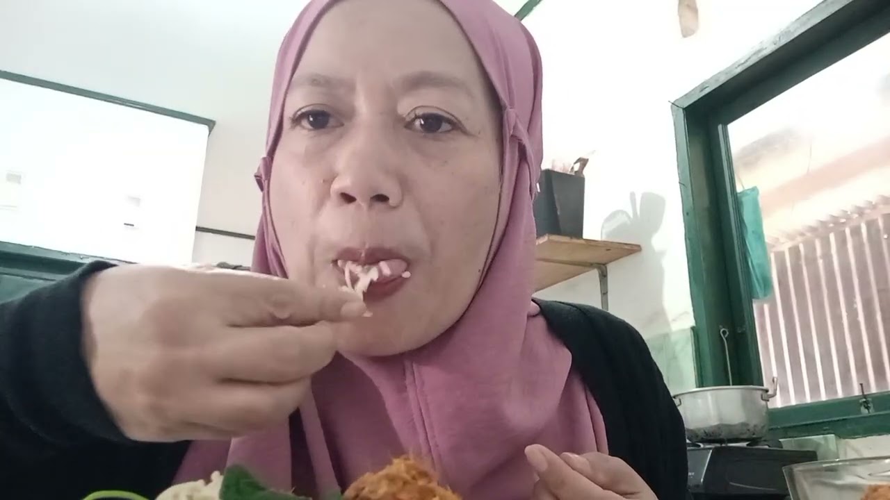 Suami belum balik‼️makan siang sederhana 