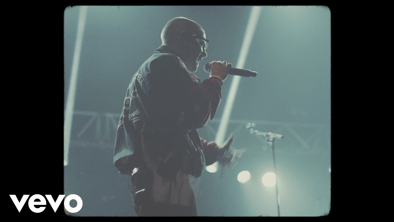 Barry Moore - Step Up The Rhythm (Official Video)