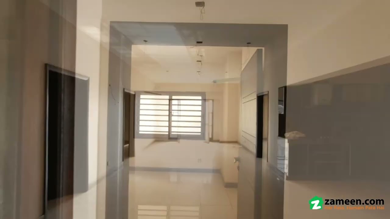 311 SQYD FLAT FOR SALE IN SHAHEED MILLAT ROAD KARACHI