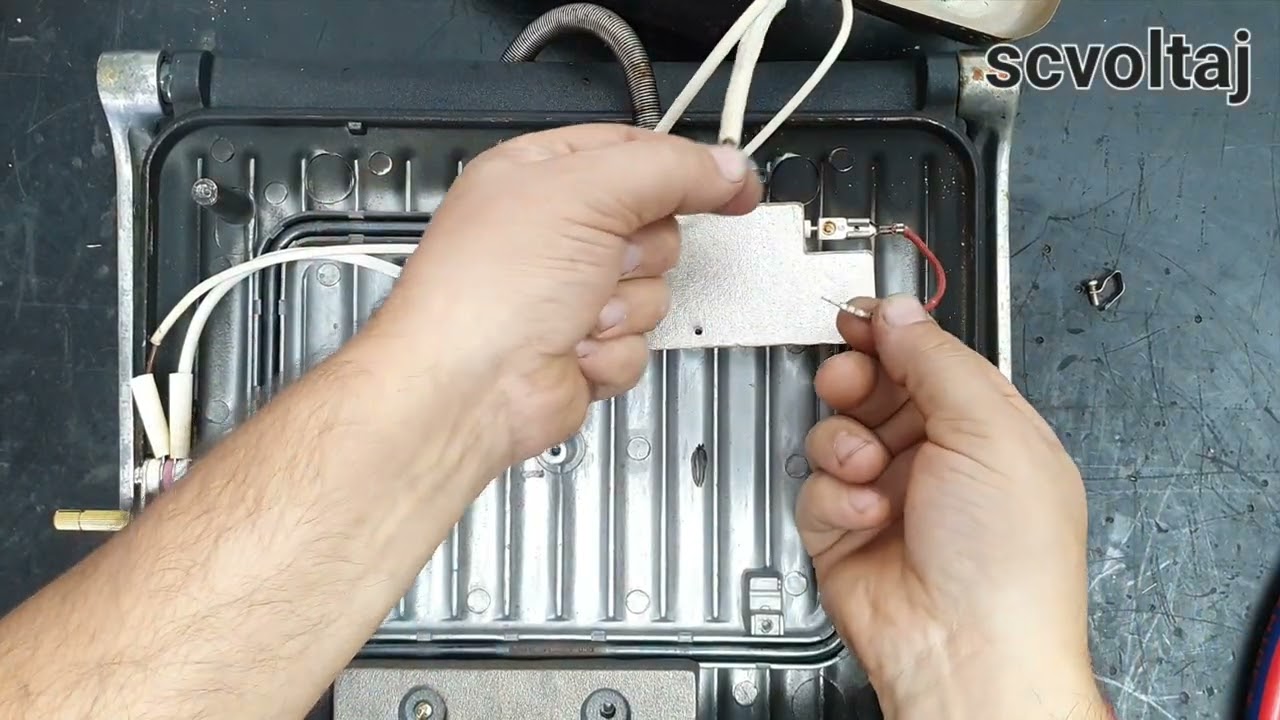 Tost makinasi tamirati Termostat termal sigorta resistans kablo kontrol&uuml; #scvoltaj #tamir #elektrik