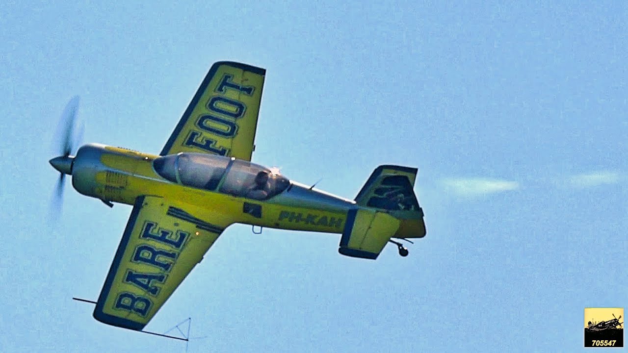 Sukhoi Su29 Aerobatic Airshow