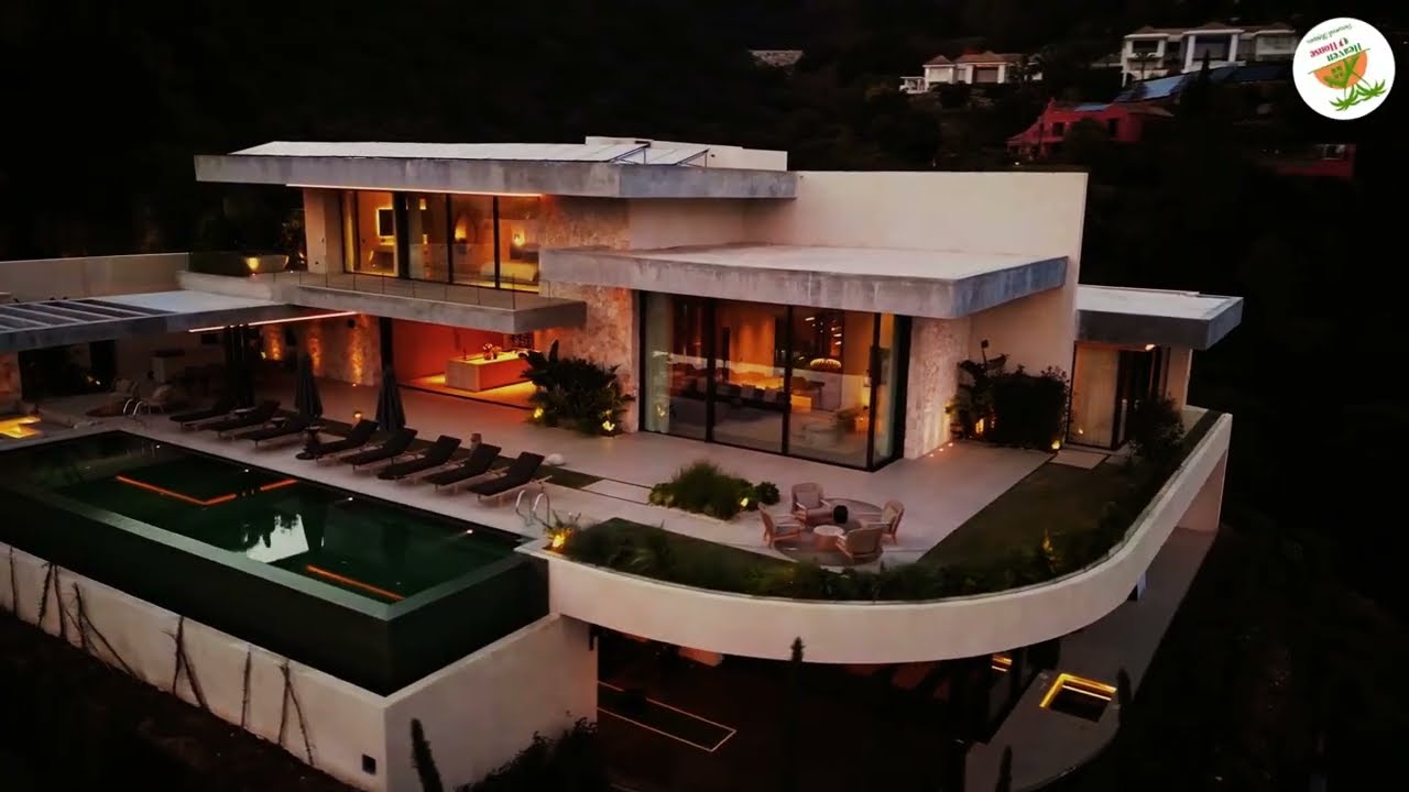 Luxury Villa in El Madroñal, Benahavís | Sea Views, Total Privacy & Designer Architecture | Marbella