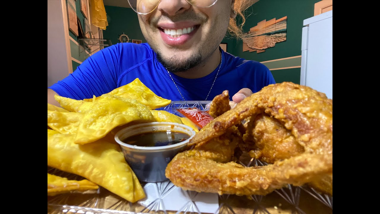 EATING WHISPER ASMR/MUKBANG SOUNDS- CHINESE FOOD CHICKEN WINGS & CHEESE WONTONS/RANGOONS 🥡🥡🥡