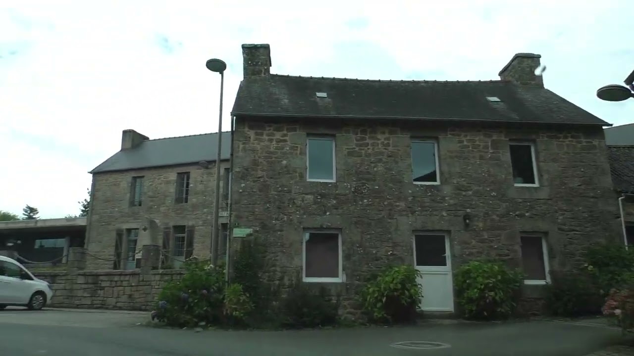 Driving Between 22110 Rostrenen & 22160 La Croix Tasset, Brittany, France 6th September 2024