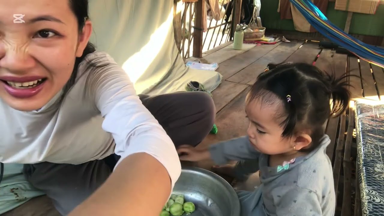 ម្កាក់ទឹកត្រីជាមួយអូននិងម៉ាក់អត់? អ៊ំពូមីង😋(yummy time)@SooKreaSa 