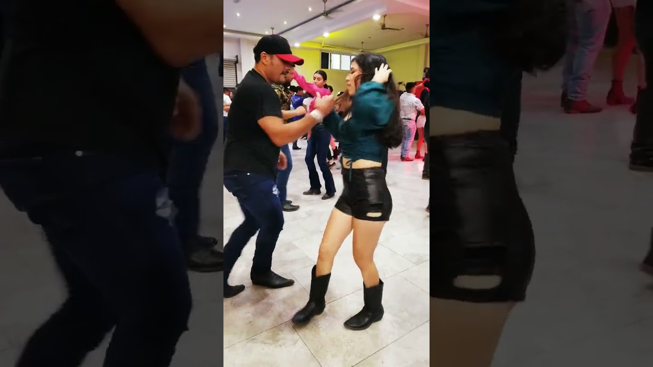 Bailando en una Parte de MTY con Abby (Cumbia) 2023