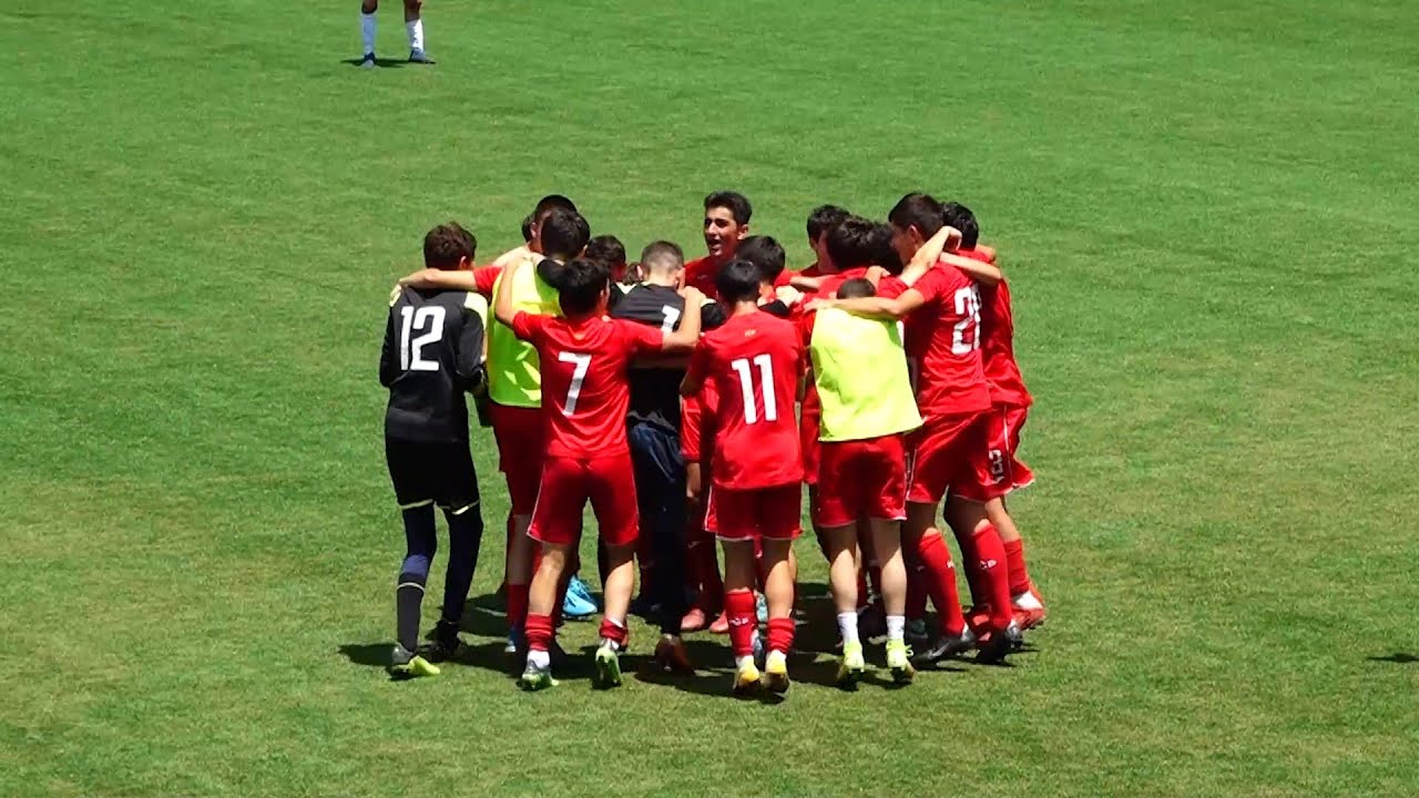 Comeback win and celebrations. Pyunik-06 beat Mika-04 to win the Armenian U18 Cup