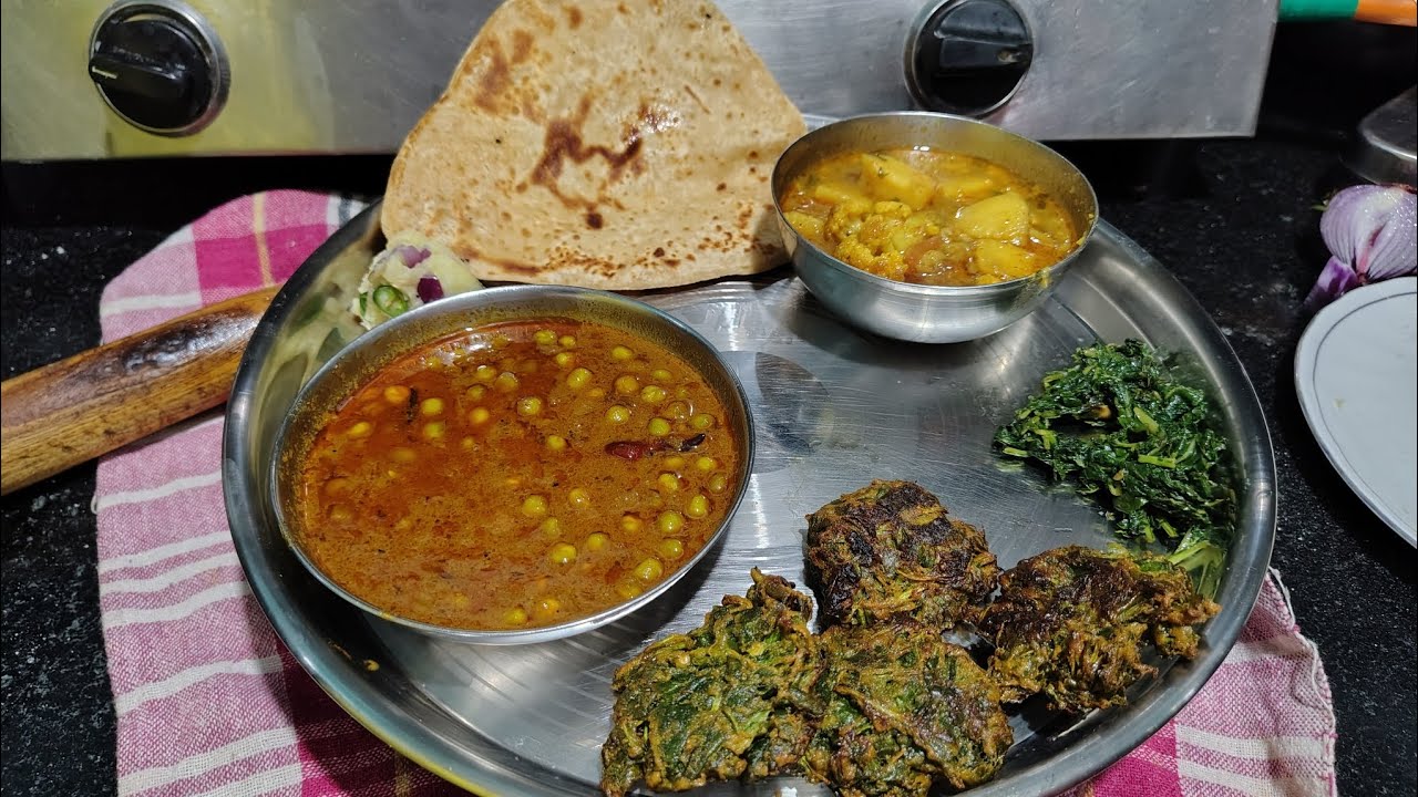 पालक का बचका और आलू का साग #cooking #foodpreparation #recipe #cookingfood #बिहारीफूडलवर