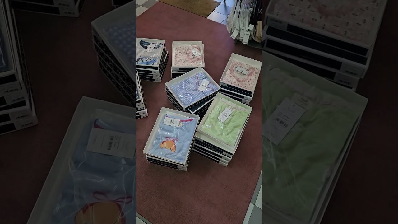 Días festivos de trabajo en Chelyma.  Colocando nueva pijameria.