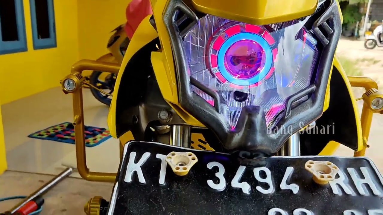 Unboxing Lampu Projie dan Cara Pasang di New Vixion Advance | Bang Suhari