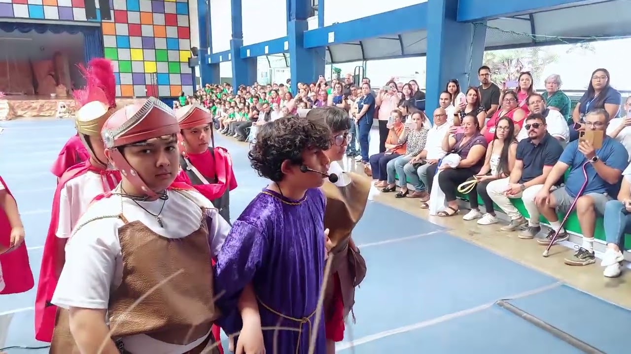 VÍA CRUCIS PRIMARIA 2025